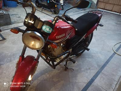 Yamaha ybr 125 2017 model