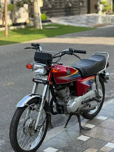 Honda CG 125 12/13 brand new condition