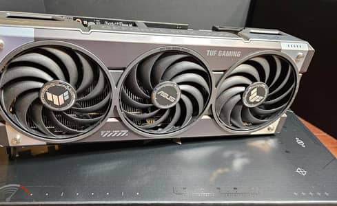 Asus Tuff Rtx 5070 Oc