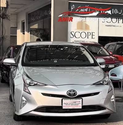 Toyota Prius 2016
