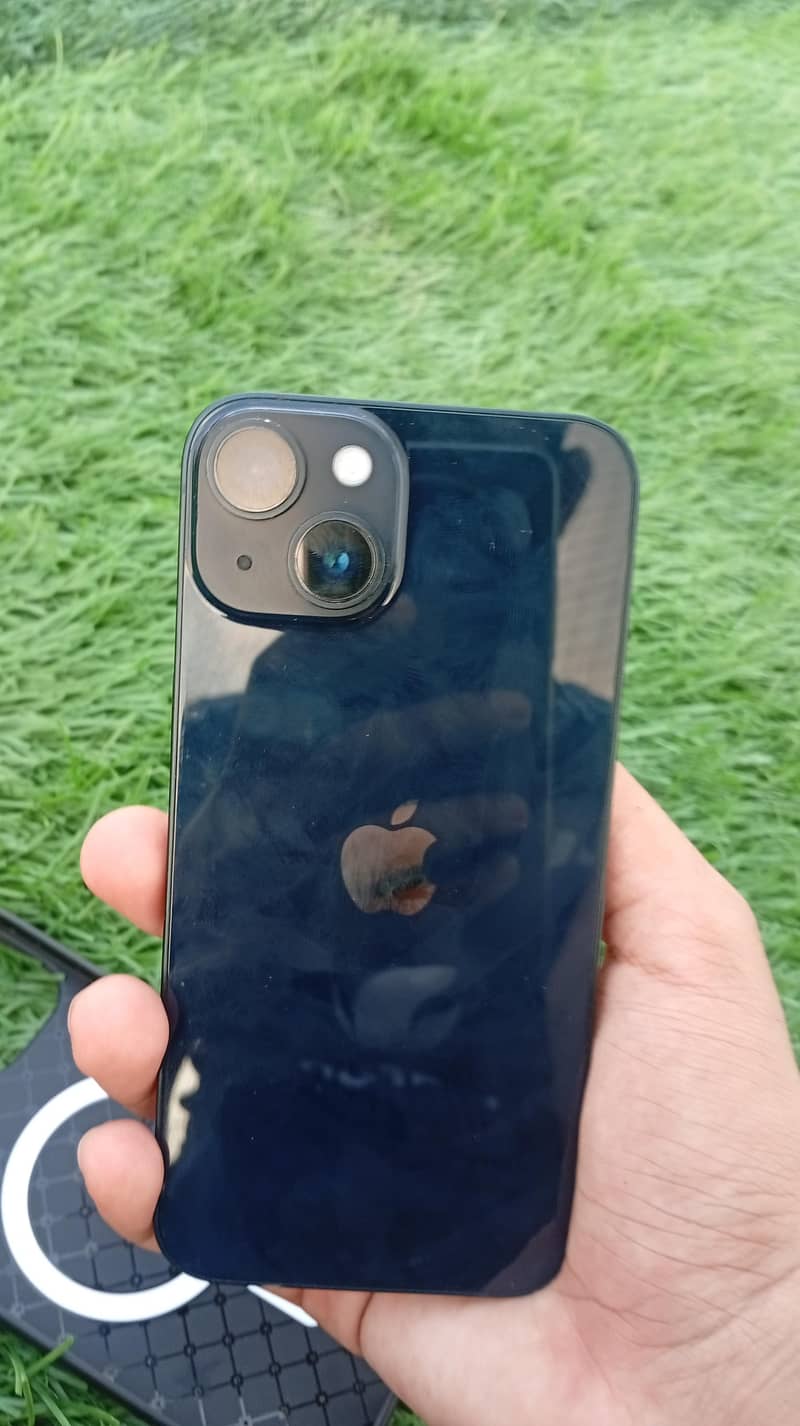 Apple iPhone 14 7