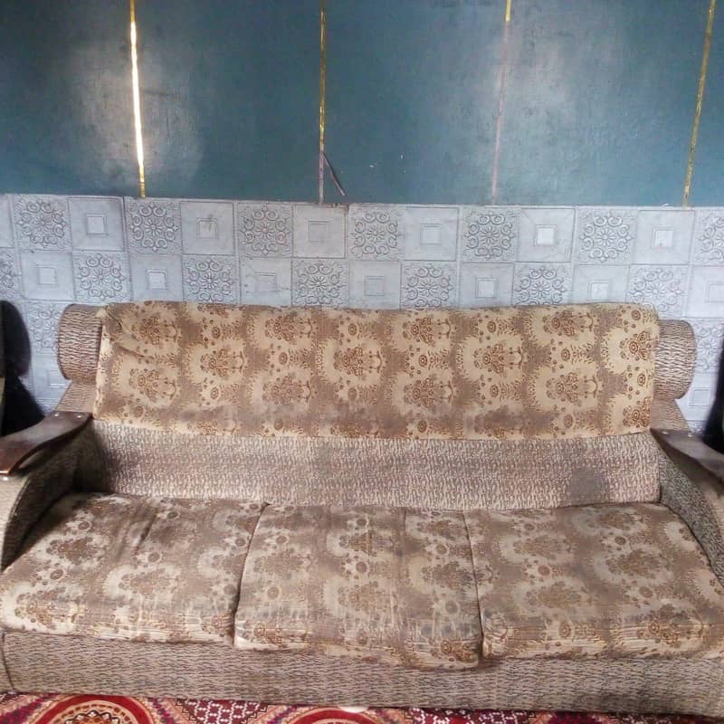 5 seater 0