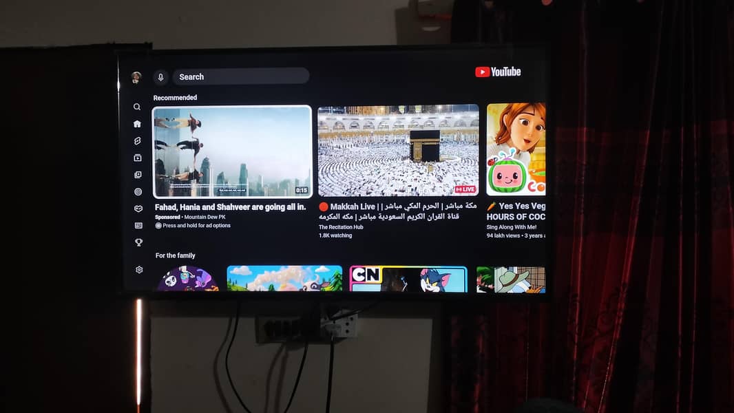 TCL 40 inch android led 0