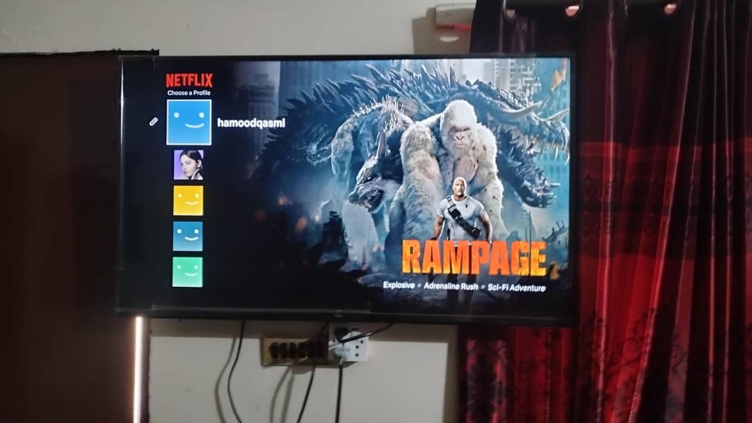 TCL 40 inch android led 1