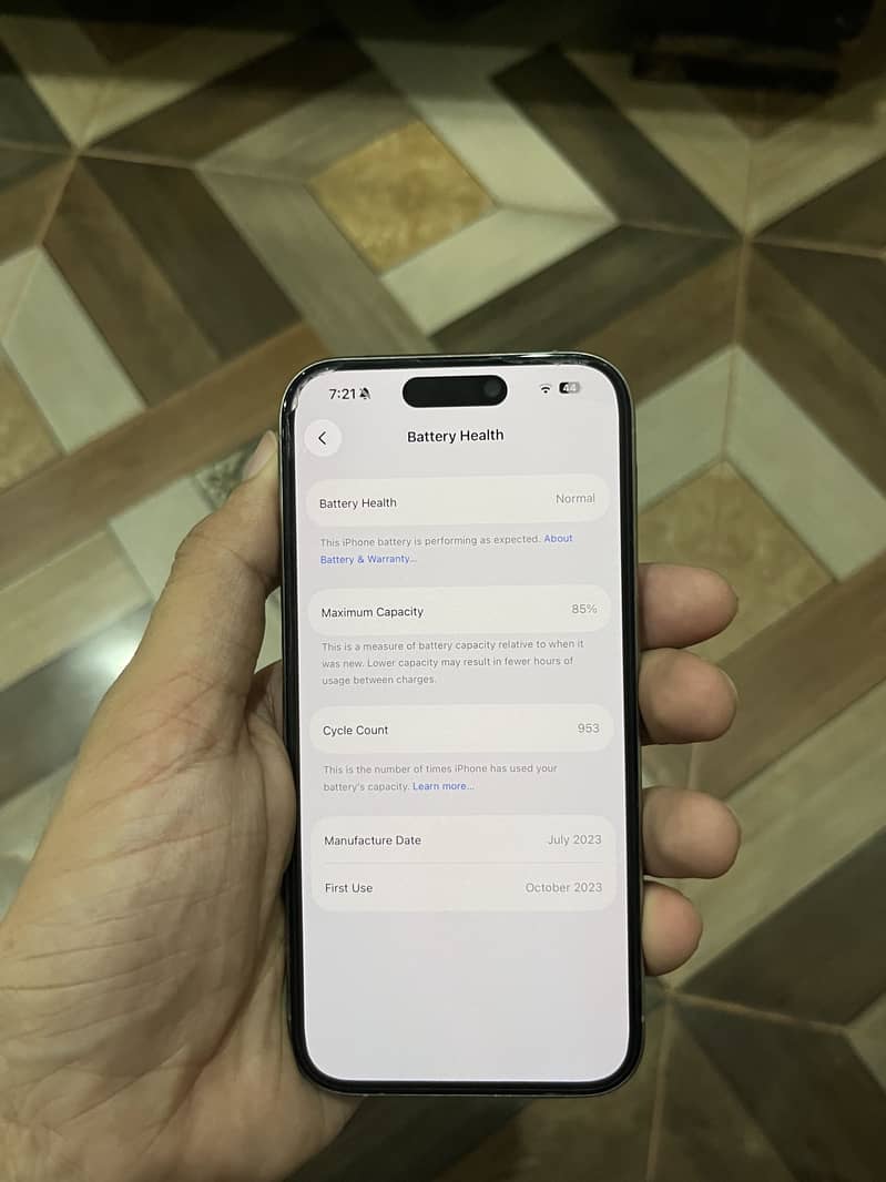 Apple iPhone 15 Pro 1