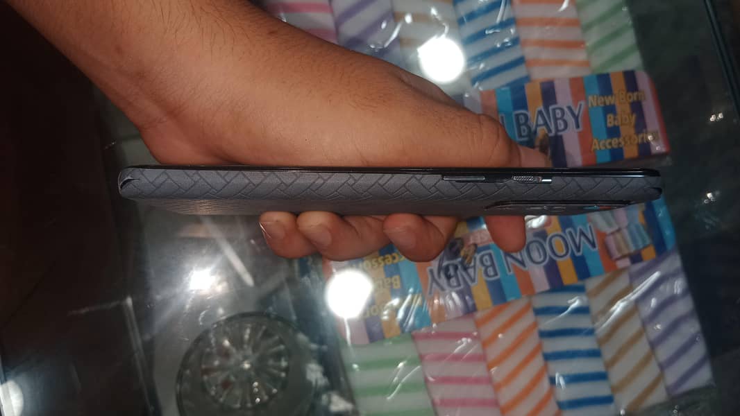 One Plus 9 4
