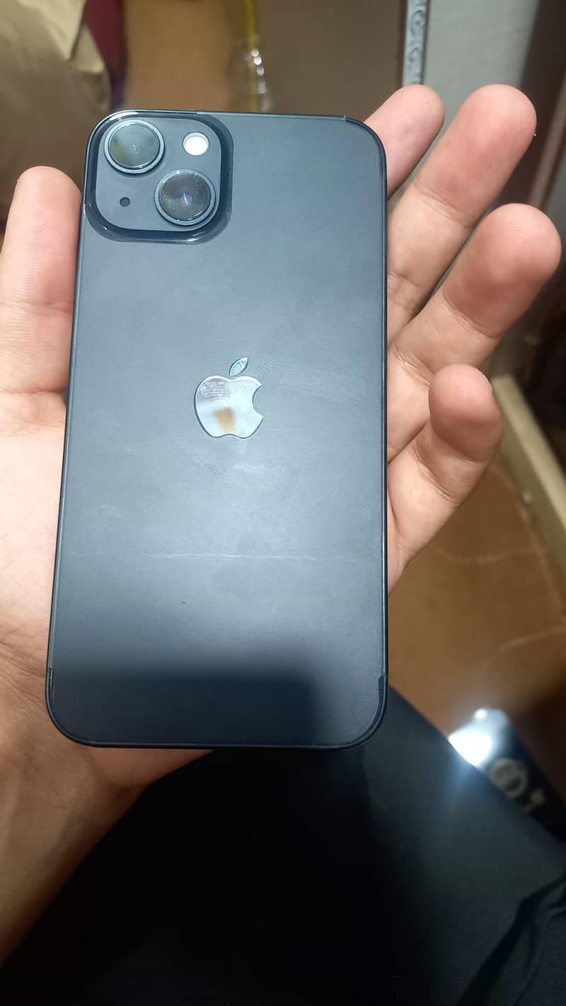 Apple iPhone 13 2