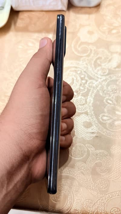 Samsung galaxy A71 8/128 lush condition