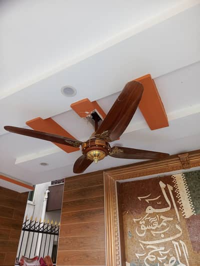 Full size Fans for sale in mint condition