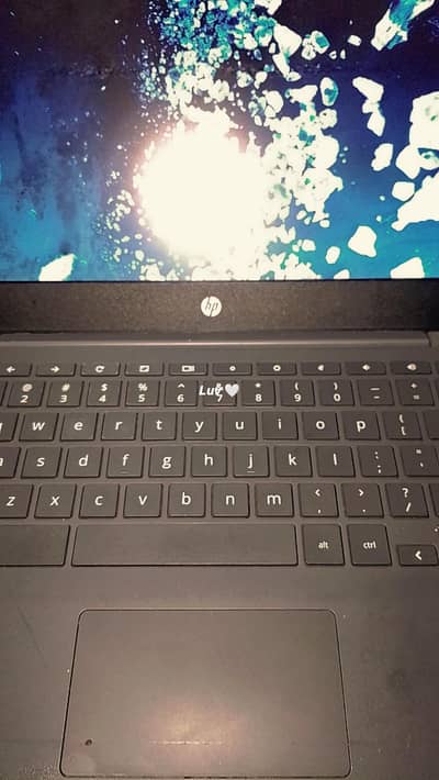Hp Laptop Chrome OS With 4 gb RAM And 32 gb _ 10/10 Condition