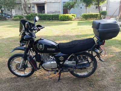 Suzuki GS 150 SE 2022