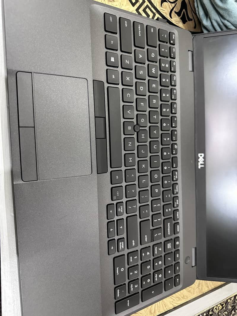 Dell Precision 3540 2