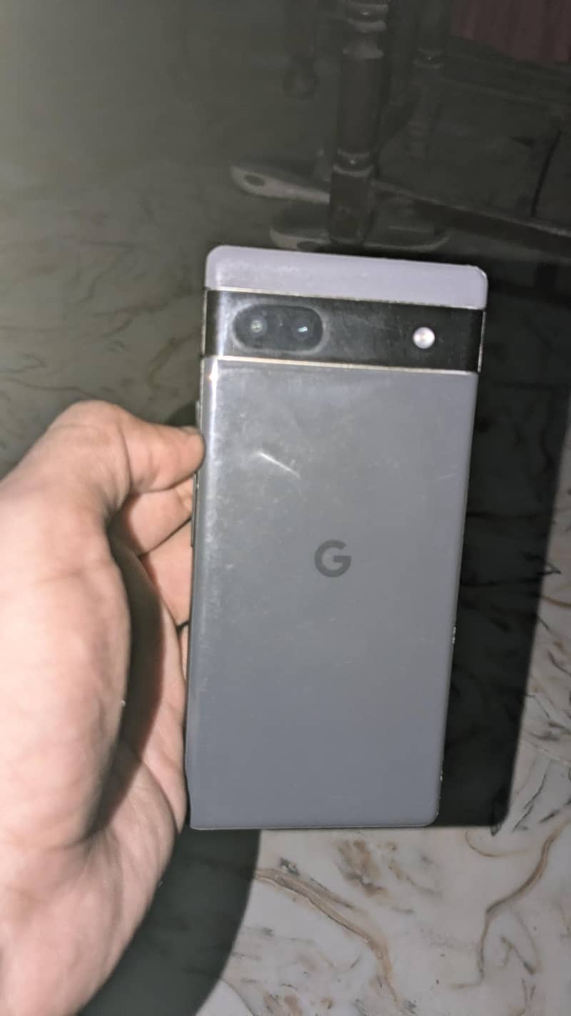 Google Pixel 6a 1