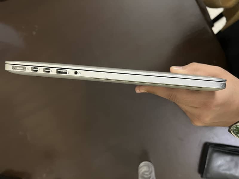 MacBook Pro i7 1
