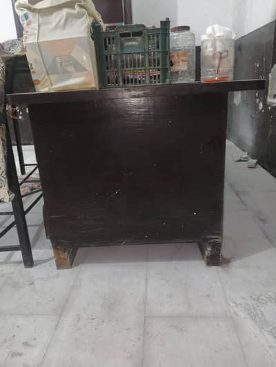 Wooden Office Table