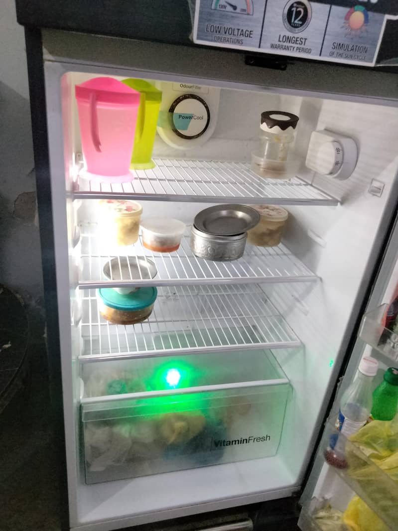 Dawlance fridge 6