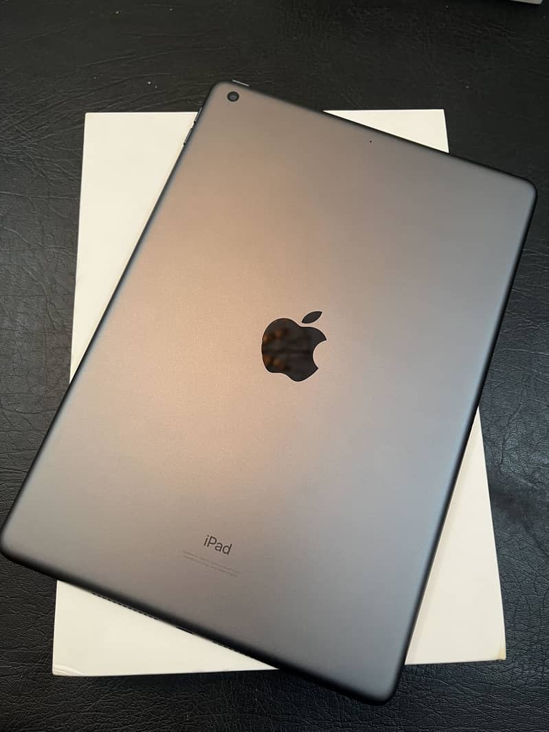 Ipad 9 Generation with box 3