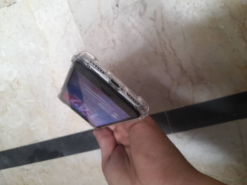 Apple iPhone SE 1