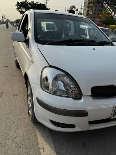Toyota Vitz 2004