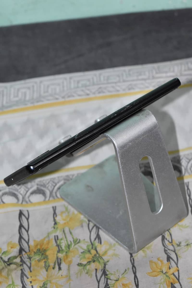 Samsung Mobile Note 9 7
