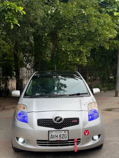 Toyota Vitz 2006