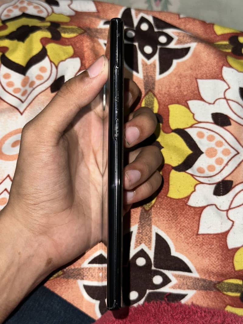 SAMSUNG NOTE 10+ 6
