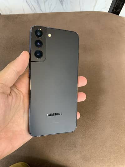 Samsung Mobile S22 Plus