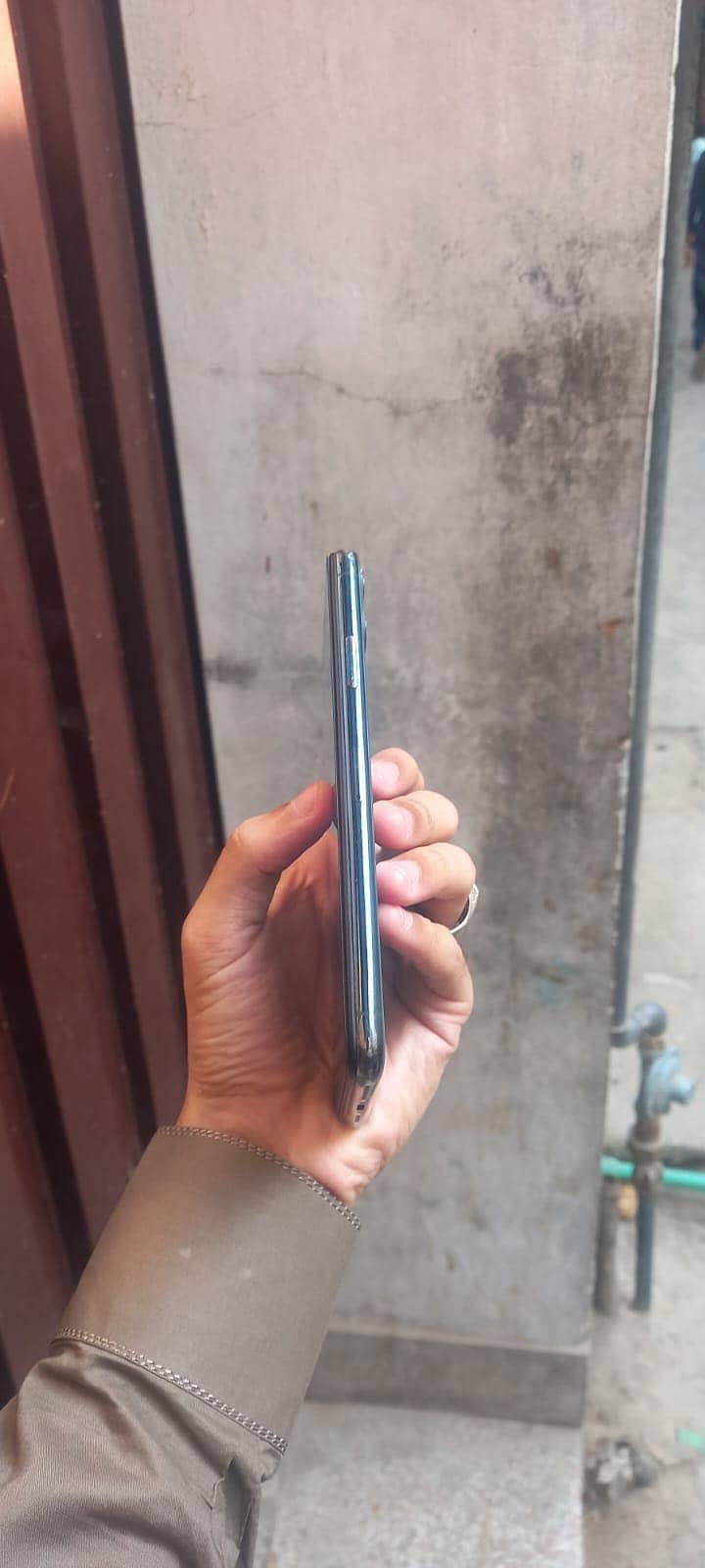 Apple iPhone 11 Pro Max 3