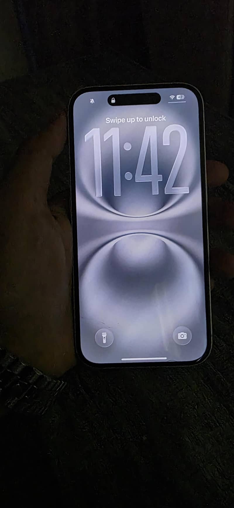 Apple iPhone 16 2