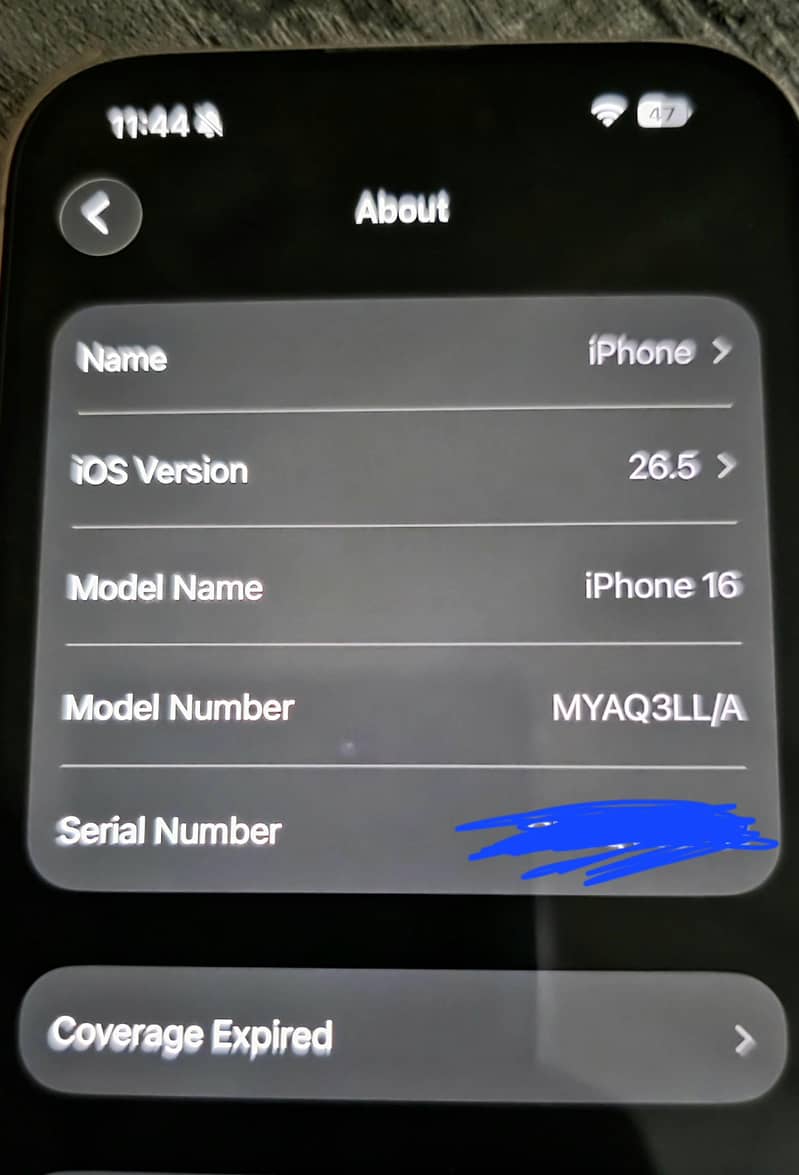 Apple iPhone 16 4