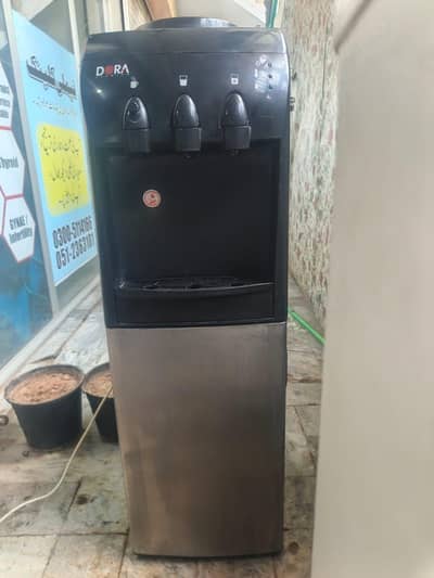 Dora Hot and cool Dispenser