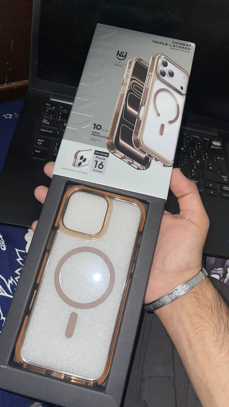 16 Pro Max Cases 0