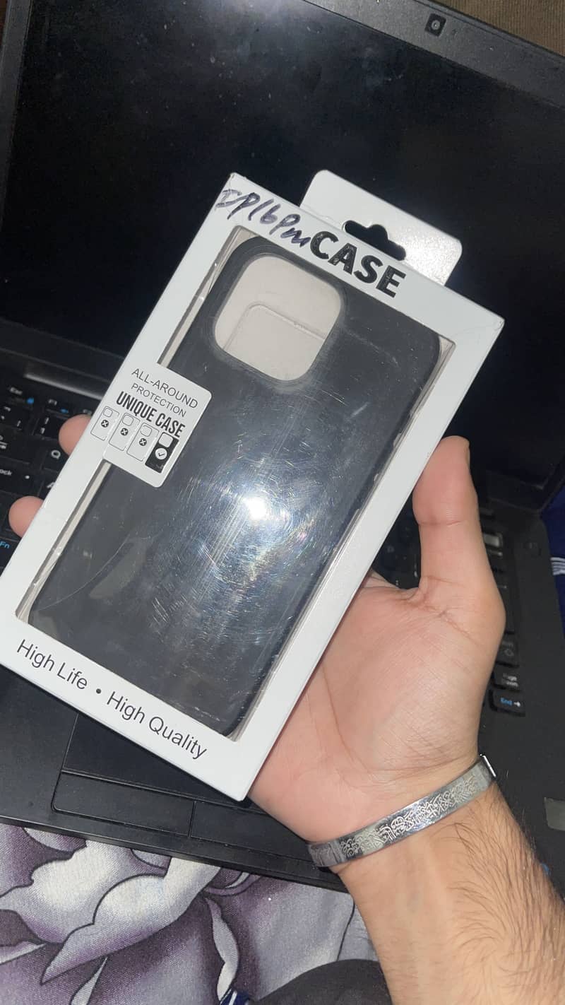 16 Pro Max Cases 3