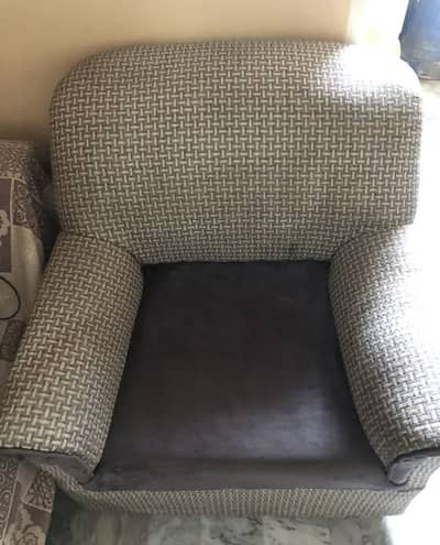 Sofa set for sale urgent