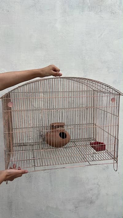 2 Cages selling