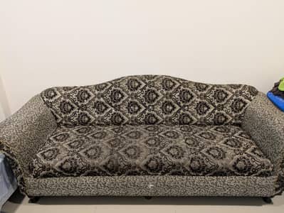 Sofa set with table