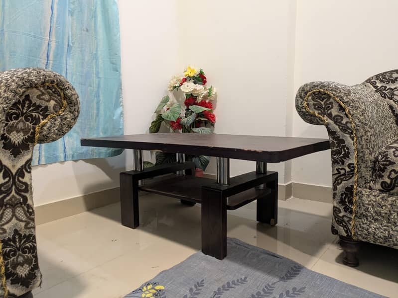 Sofa set with table 11