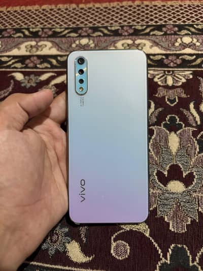 Vivo S1