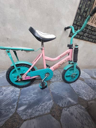 Kid's Bicycle Size 12" Working Condition