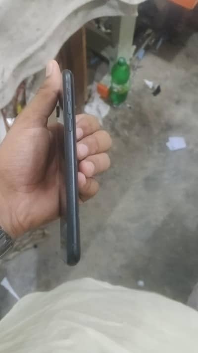 Apple iPhone XR