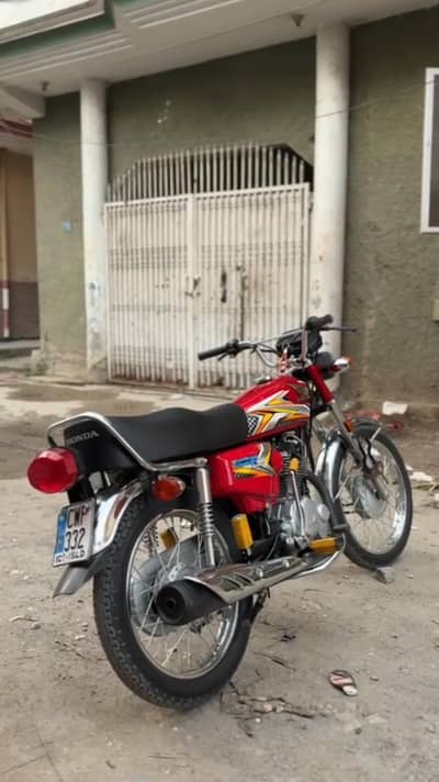 Honda CG 125 2025 | Islamabad Registered | Total Original (6500 KM)