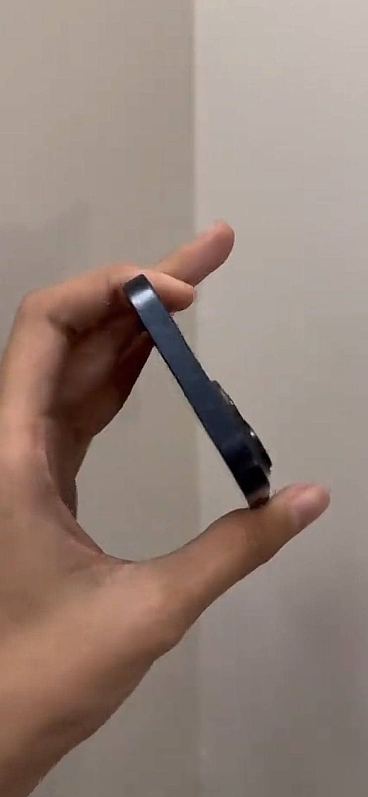 Apple iPhone 14 3