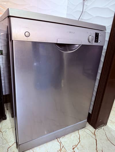 Like brand new bosch dishwasher
