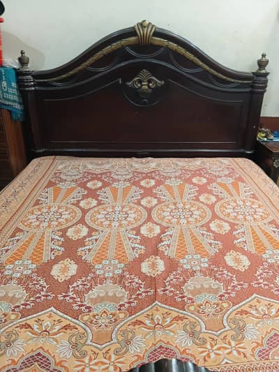 King wooden bed 03248613599