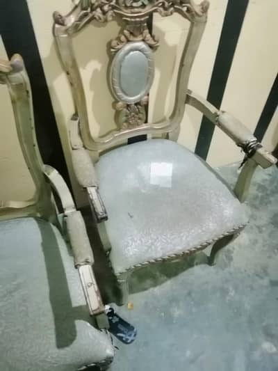 raph chairs
