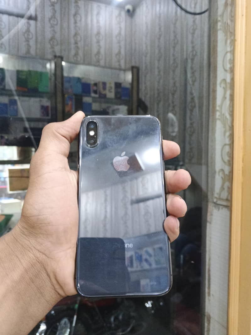 Apple iPhone X 0