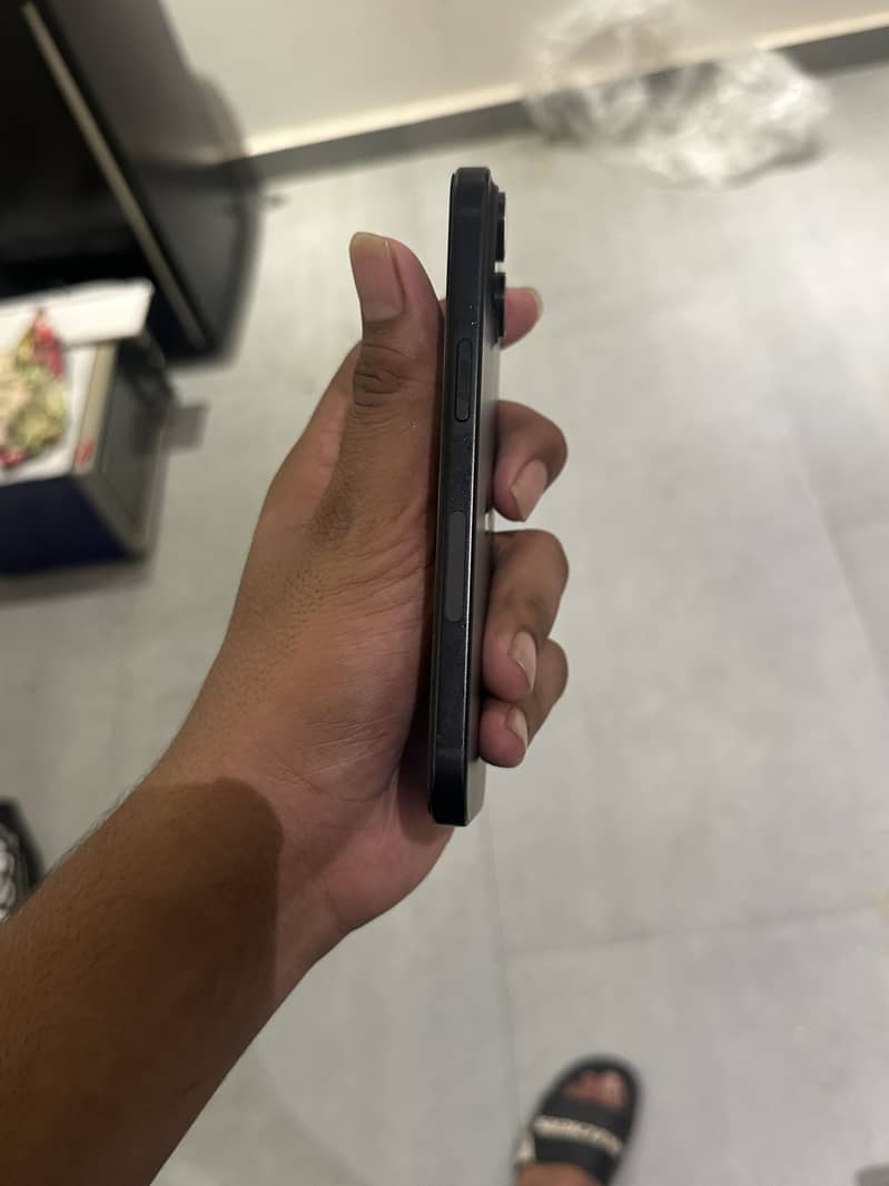 Apple iPhone 15 0