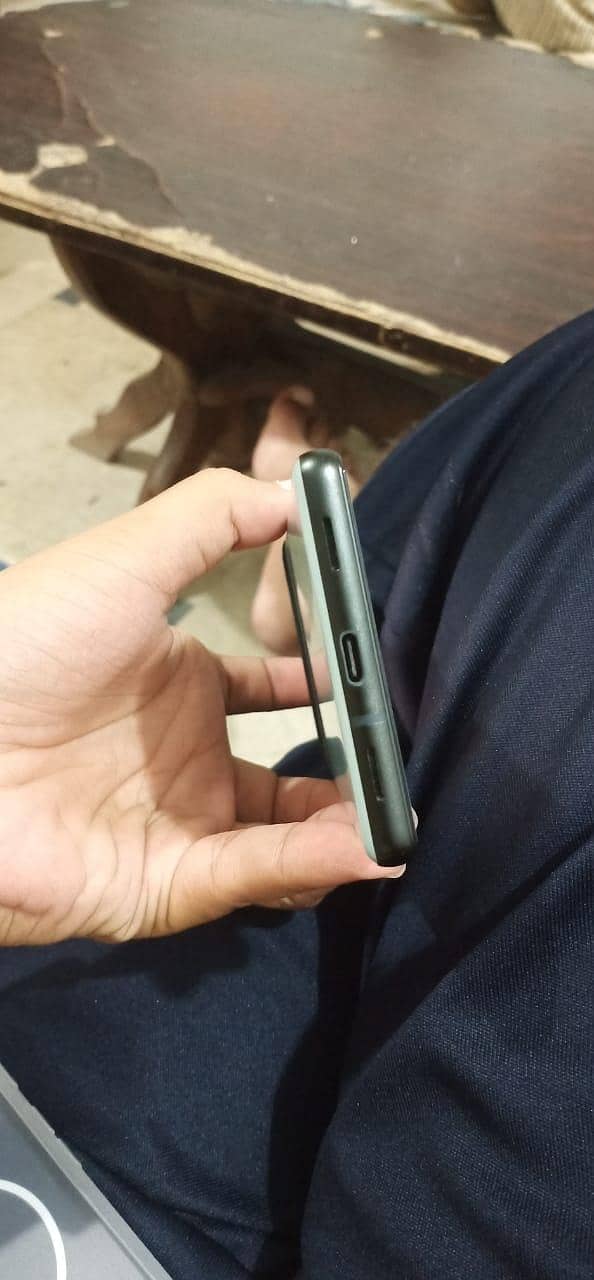 Google Pixel 6a 1