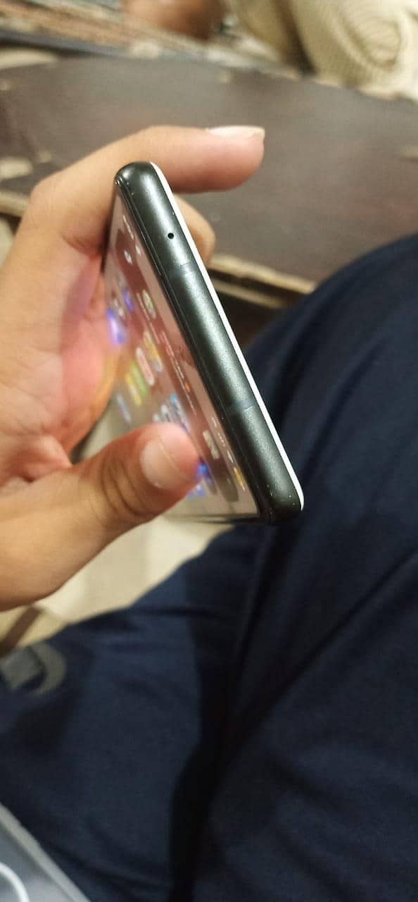 Google Pixel 6a 4