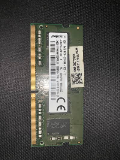 8 gb Kingston DDR4 3200